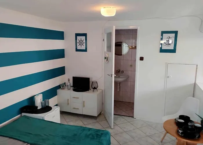 Quarto em Acomodações Particulares Goscinne Cholewa *